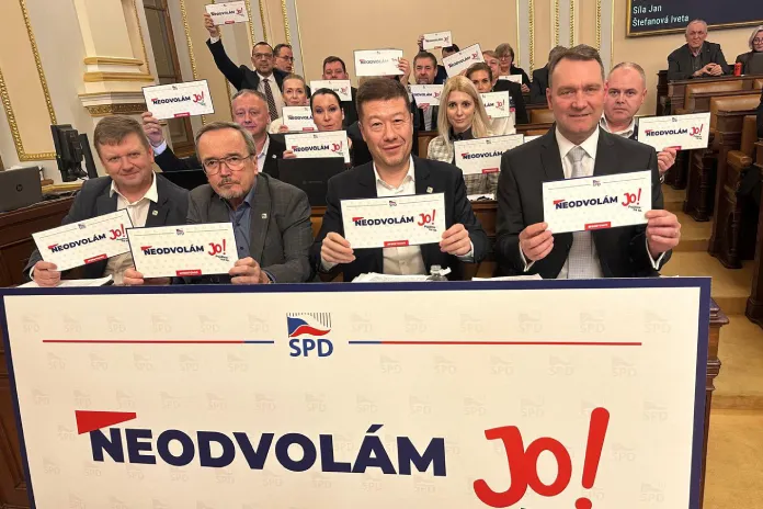 SPD před hlasováním o vydání Tomia Okamury k trestnímu stíhání - Tomio Okamura