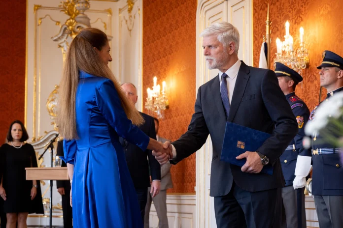 Petr Pavel jmenoval Evu Decroix ministryní a pověřil ji řízením Ministerstva spravedlnosti
