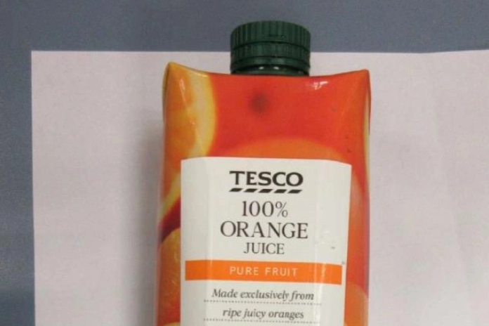 Falšovaný 100% pomerančový džus Tesco