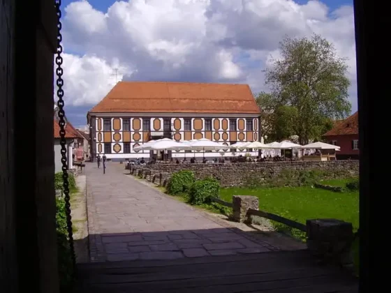 Varaždín, Palác Sarmage