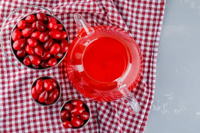 Připravte si domácí šípkový sirup plný vitaminu C