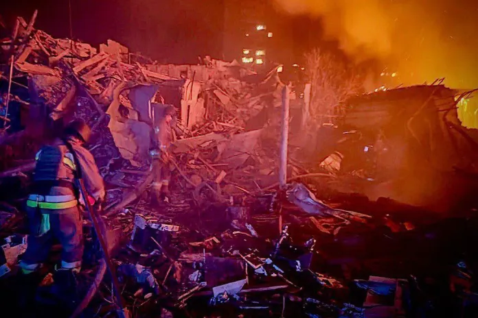 Následky ruského úderu na Mykolajiv ze dne 2. 8. 2025